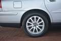 Volvo V70 2.4 Edition | Clima | Cruise | Leer | NL Auto!! | Grau - thumbnail 19