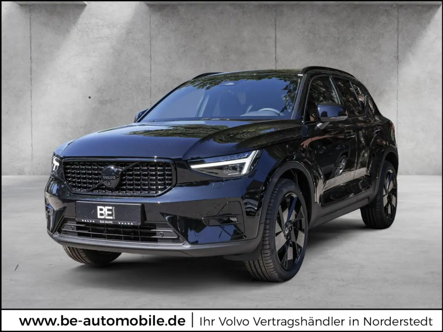 Volvo XC40 B3 Plus Black Edition FACEL. LED 360° Schwarz - 1