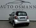 smart forTwo coupe EQ   Tempomat   1. Hand Argent - thumbnail 3