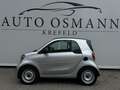 smart forTwo coupe EQ   Tempomat   1. Hand Zilver - thumbnail 2