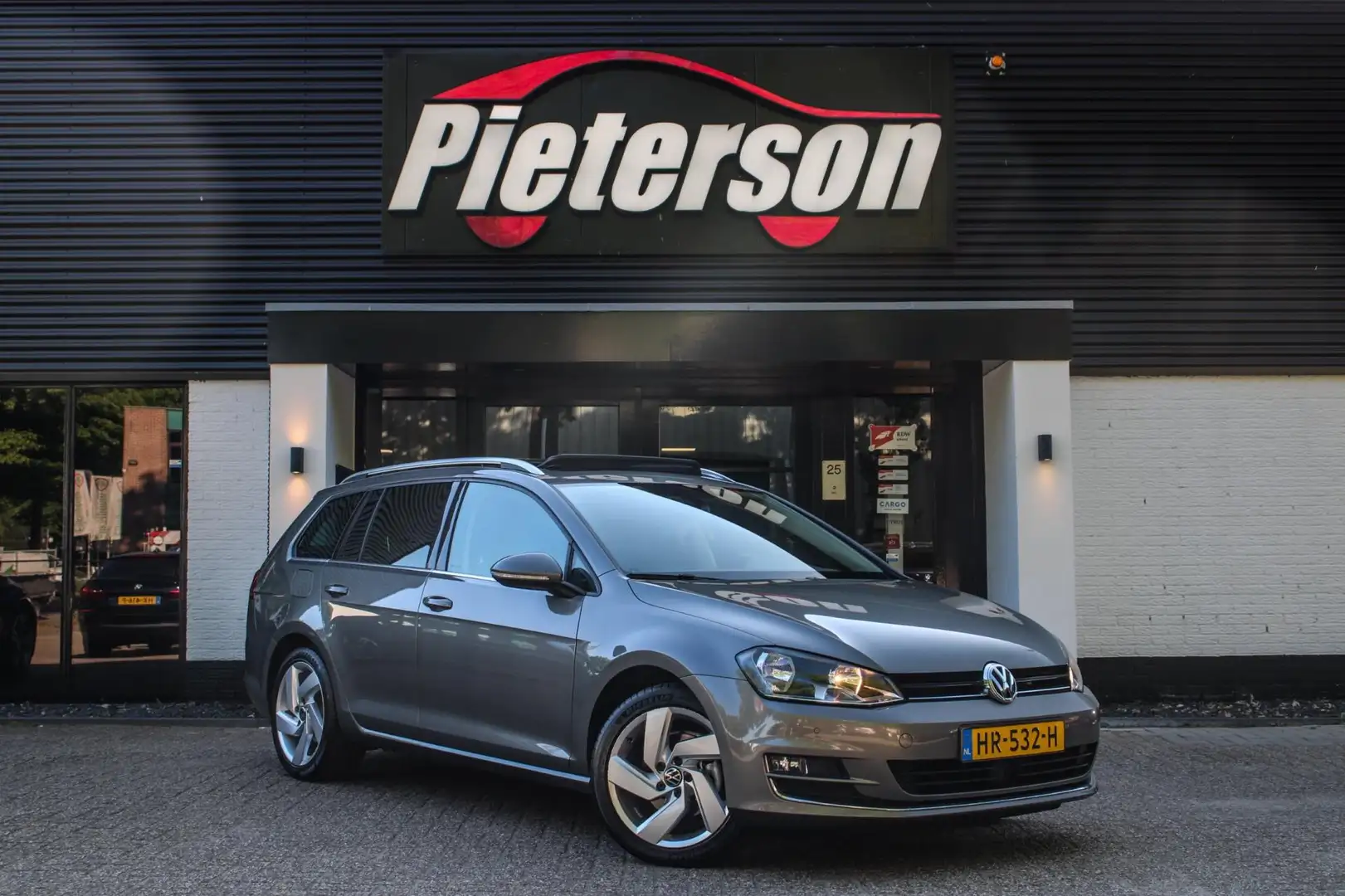 Volkswagen Golf Variant 1.6 TDI Highline NAP PANO ACC CAMERA Gris - 1