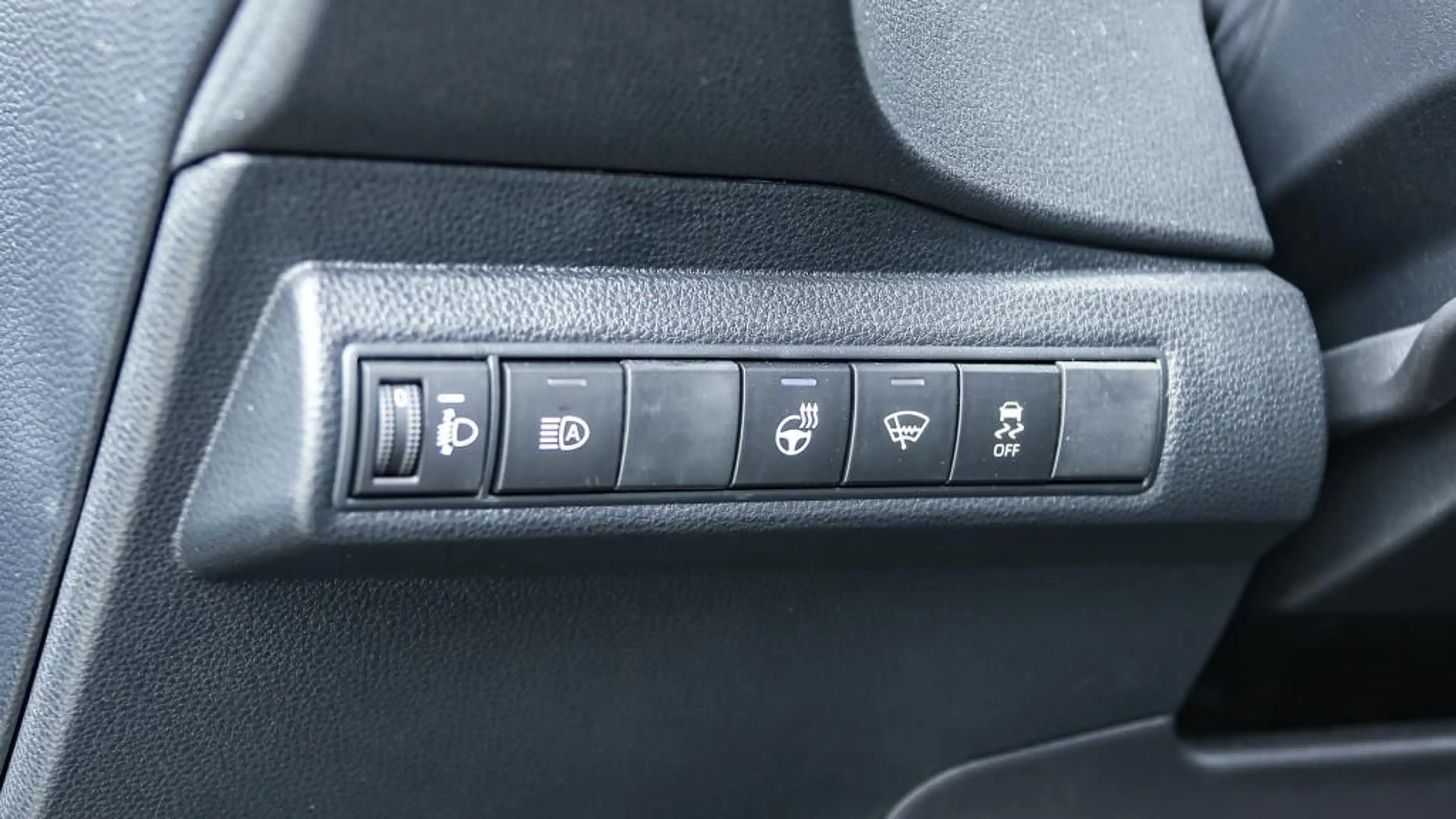 Suzuki Swace SWACE Comfort LED/SHZ/LHZ/ HYBRID — photo 13
