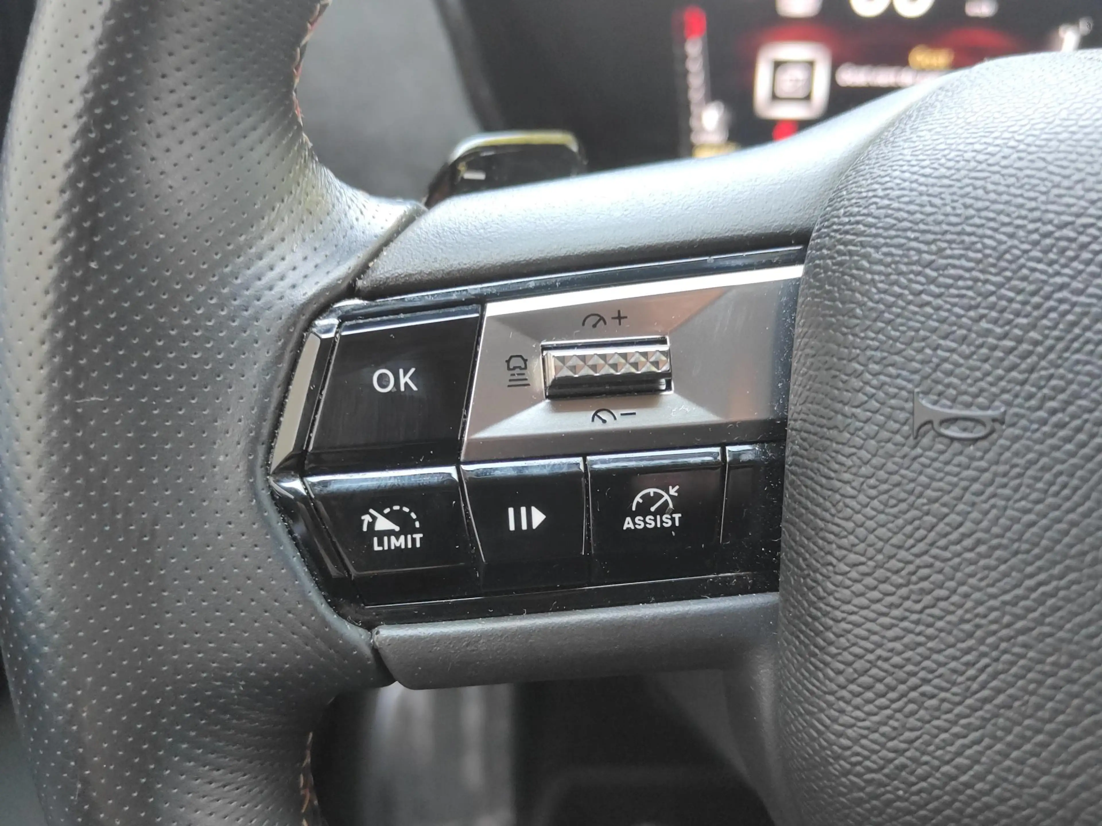DS Automobiles DS 4 1.2 PureTech Performance Line Trekhaak / Adaptive — photo 14