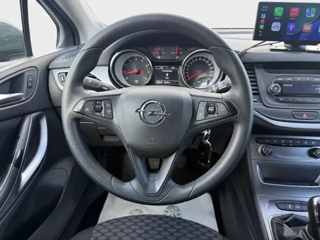 Opel Astra view 13