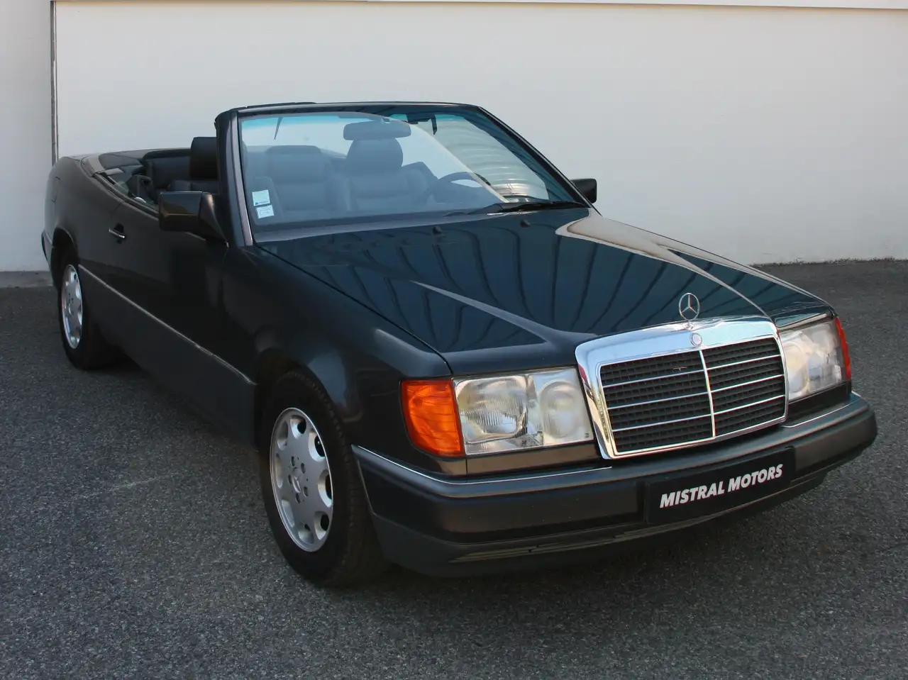 Mercedes-Benz 300 MERCEDES 300 3.0 i Cabriolet 300 CE-24 220 CH 6 cylindres, foto 7