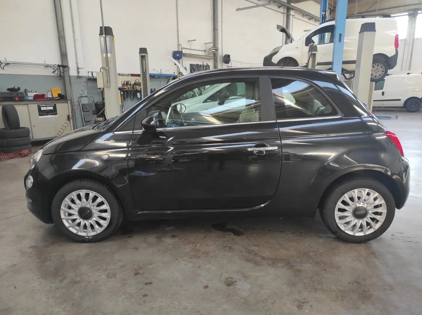 Fiat 500 500 1.0 hybrid Dolcevita 70cv Nero - 1