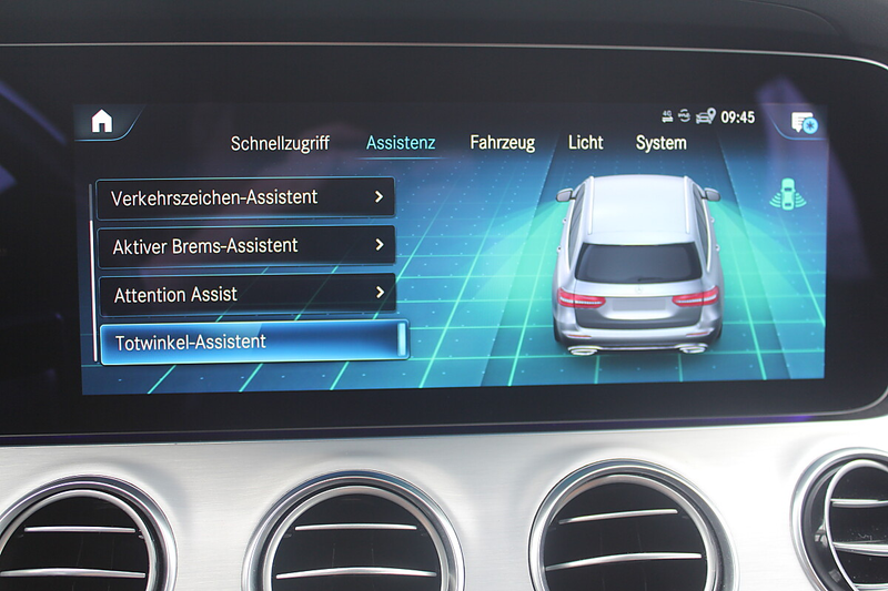 Mercedes-Benz E 220 d T 4Matic Aut. Avantgarde Head Up, Sportsitz, ... — photo 14