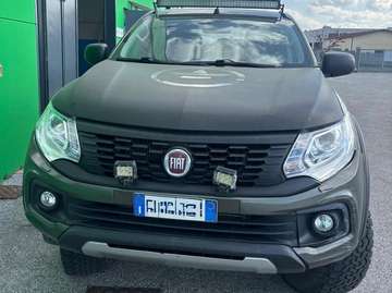 Fullback 2.4 doppia cabina LX 4wd 180cv auto E6