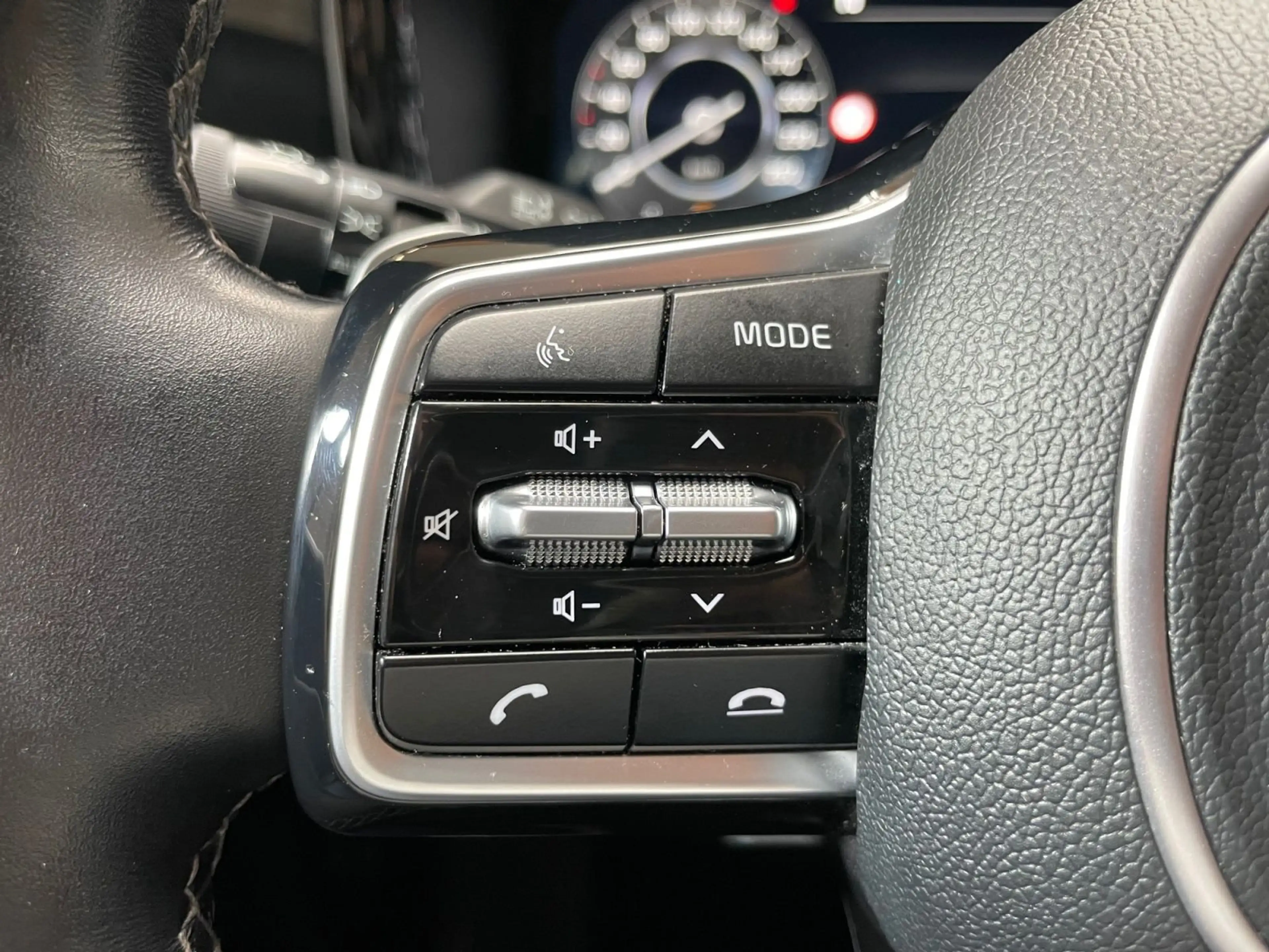 Kia Sorento PACE 2.2 CRDi 193CV 2WD DCT8 — photo 10