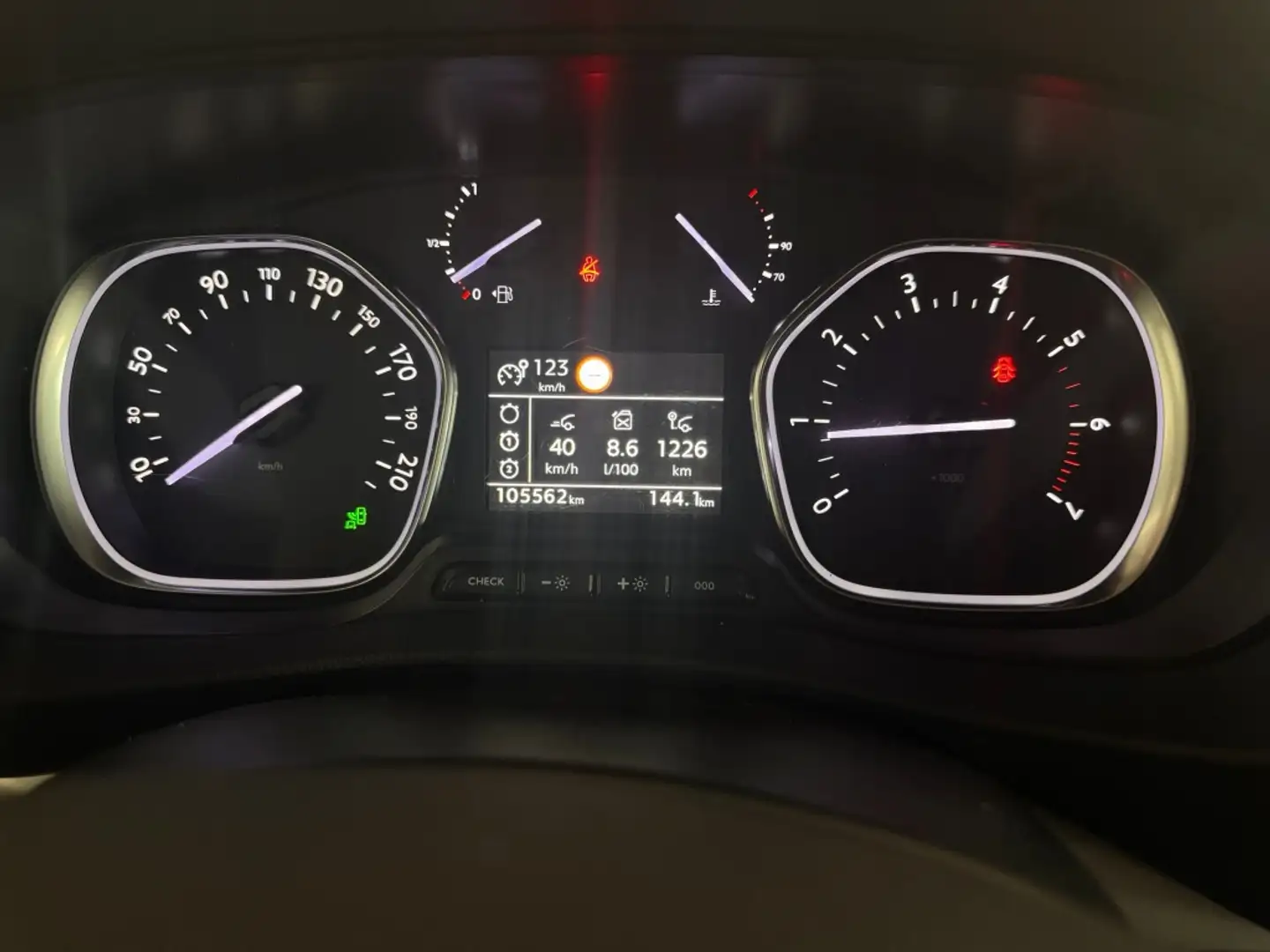 Citroen Spacetourer BlueHDI S&S M Feel 150 Gris - 2