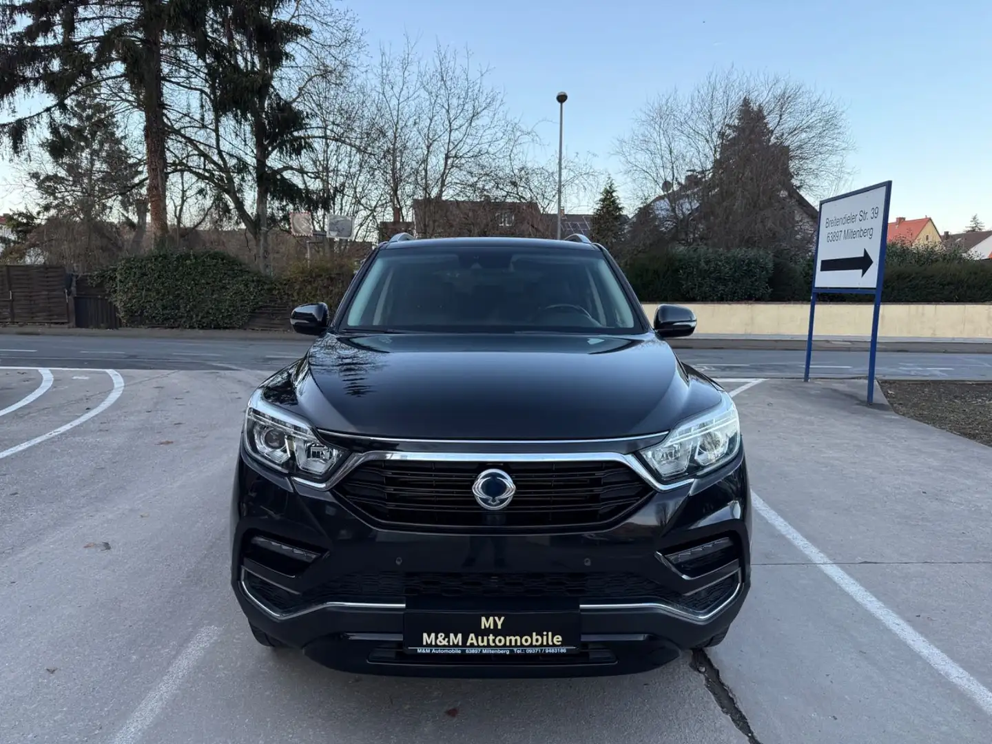 SsangYong Rexton 2.2 Diesel Sapphire 4WD/NaviLeder/7Sitzer Negru - 2