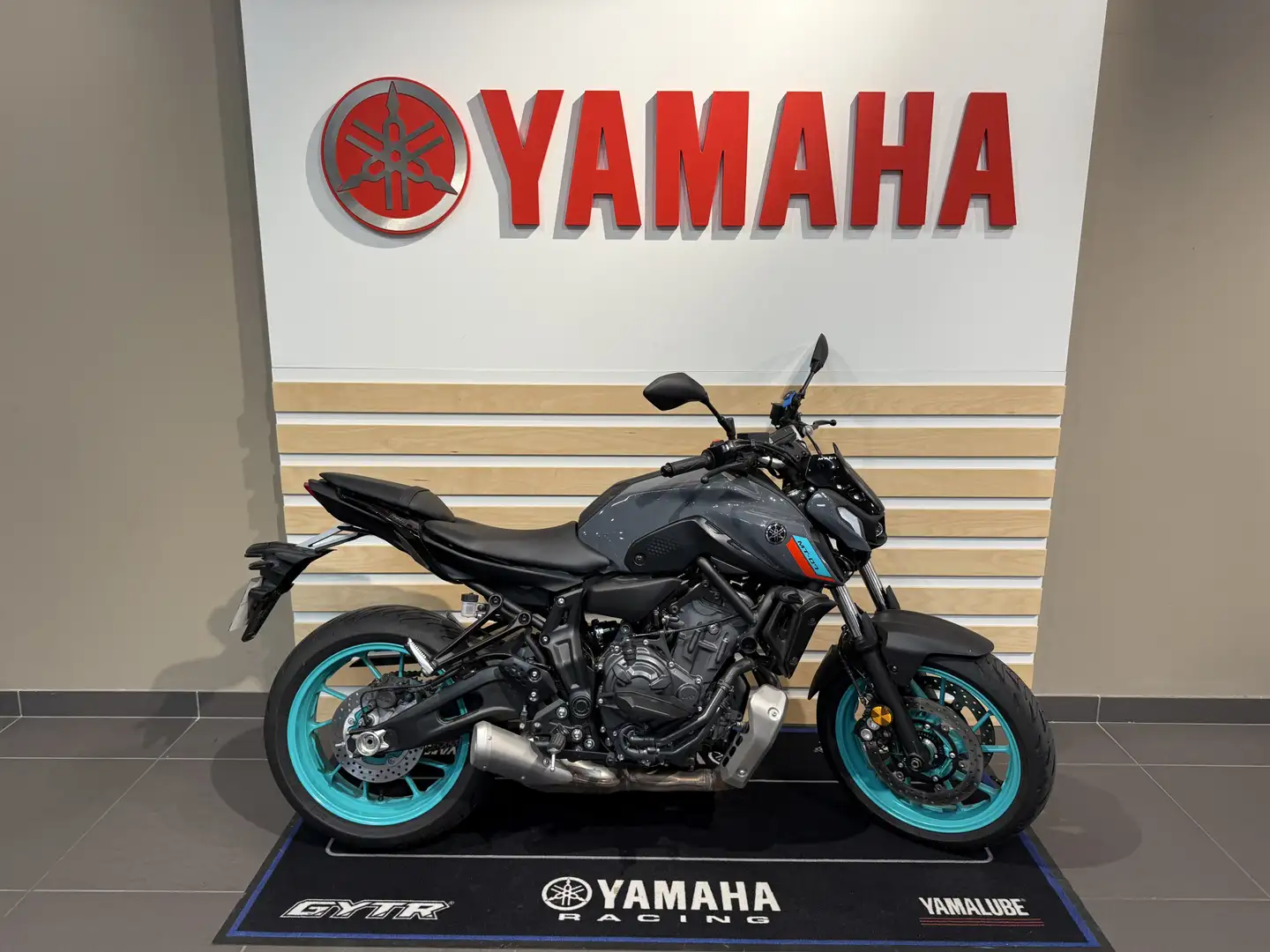 Yamaha MT-07 - 1