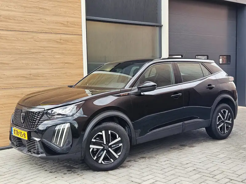 PEUGEOT 2008