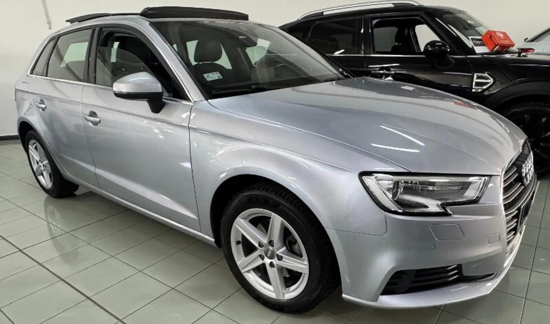 Audi A3 A3 SPB 30 TDI S tronic Business Argento - 2
