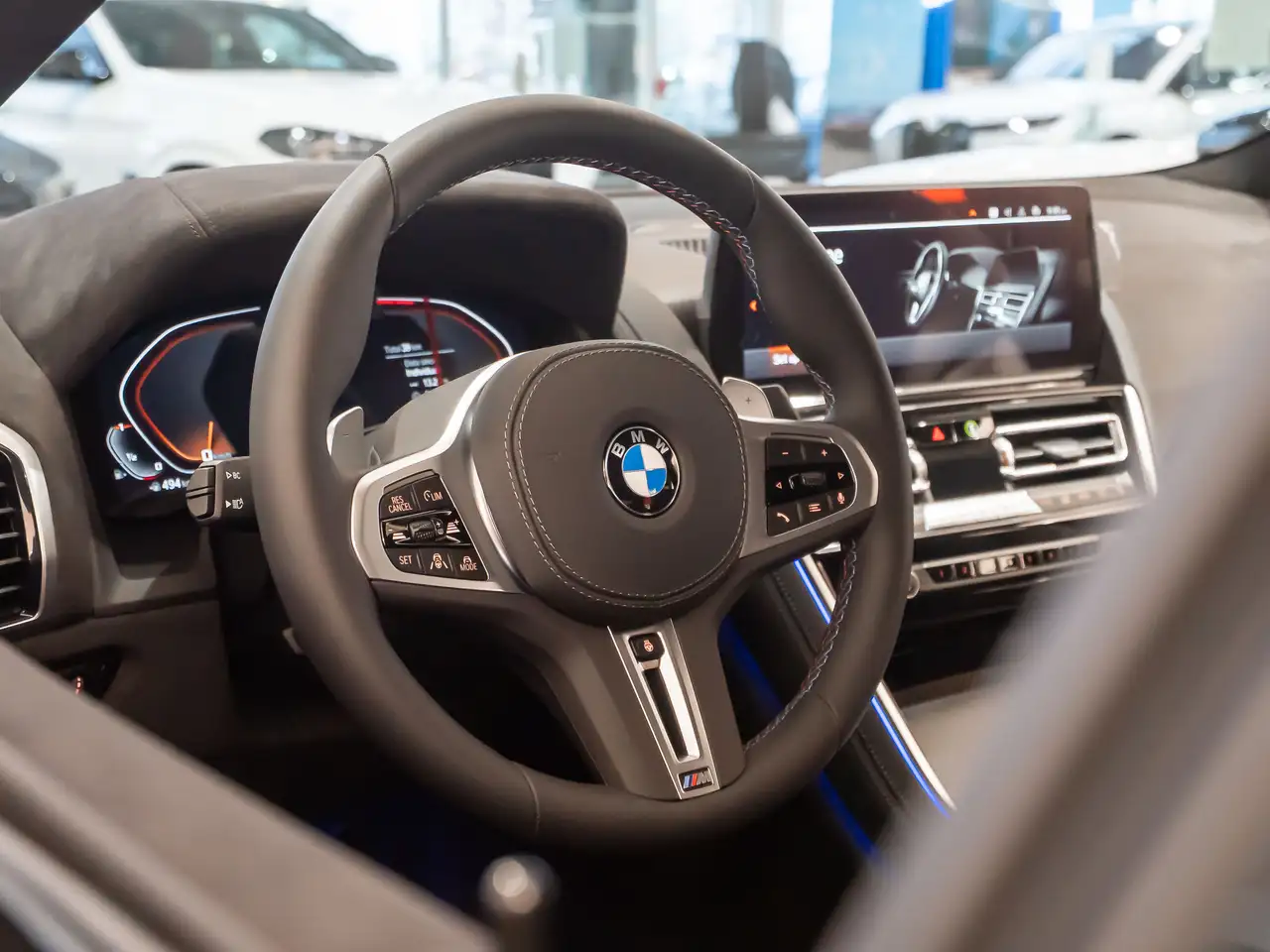 BMW 8 Series снимка BMW 8 Series