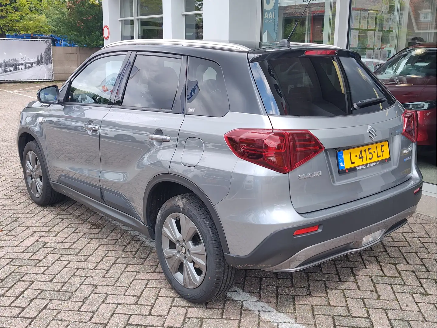 Suzuki Vitara 1.4 BOOSTERJET SELECT SMART HYBRID AUT. Stoelverwa Grijs - 2