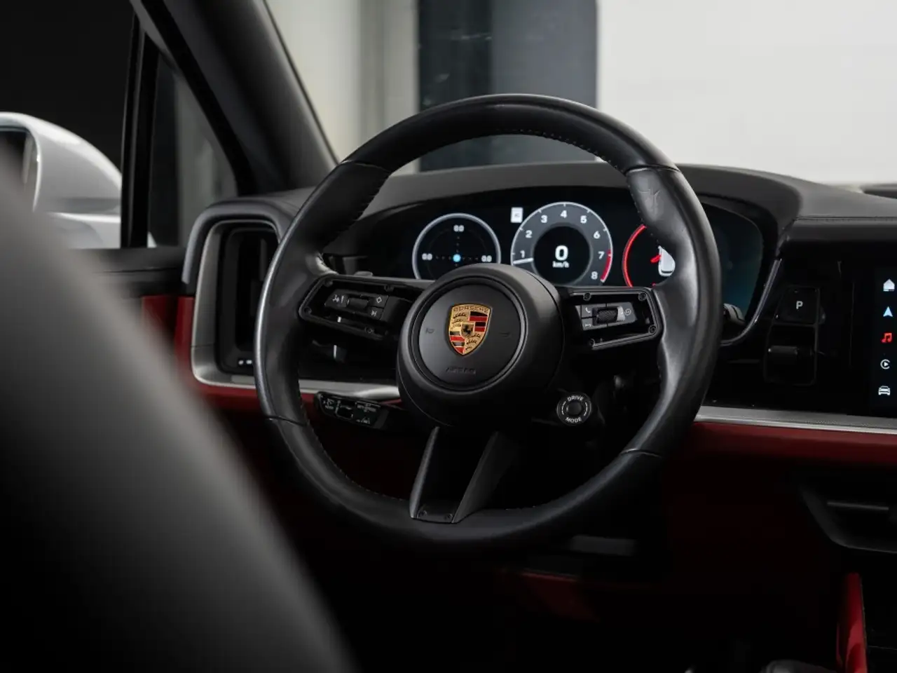 Porsche Cayenne снимка Porsche Cayenne