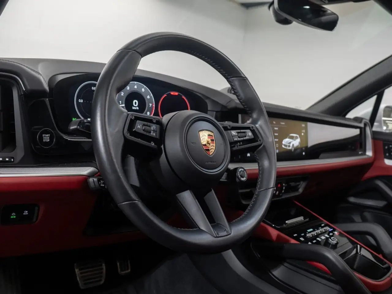 Porsche Cayenne снимка Porsche Cayenne