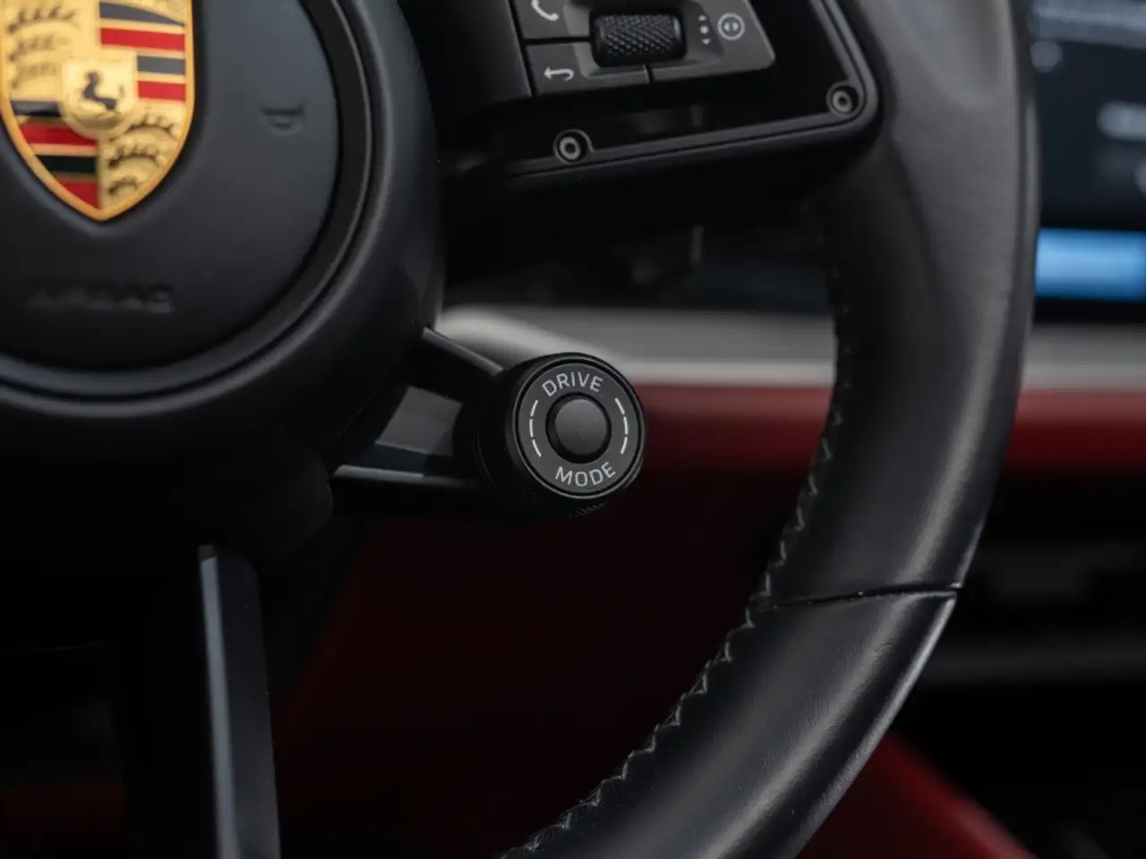 Porsche Cayenne снимка Porsche Cayenne