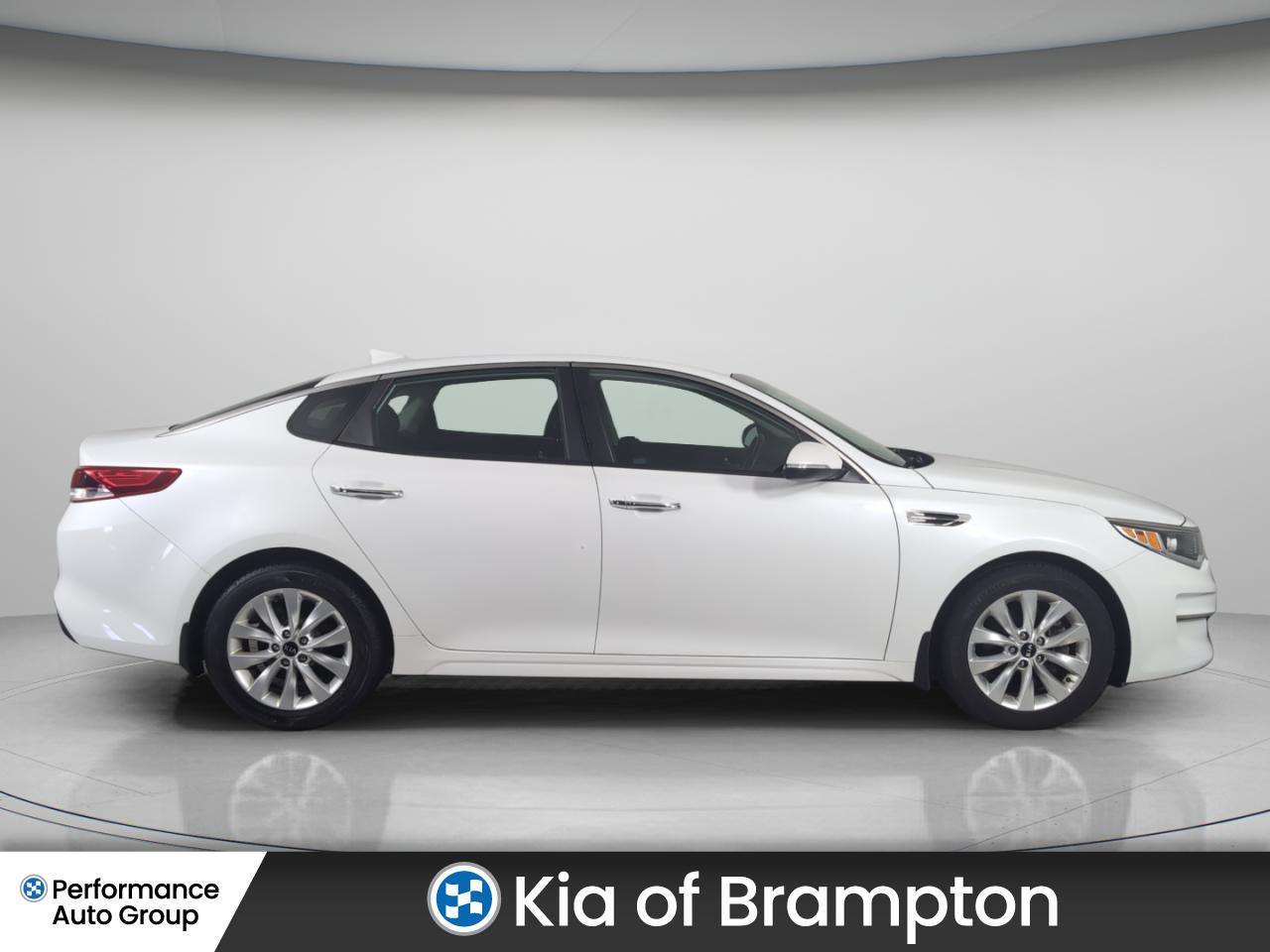 2016 Kia Optima Sedan