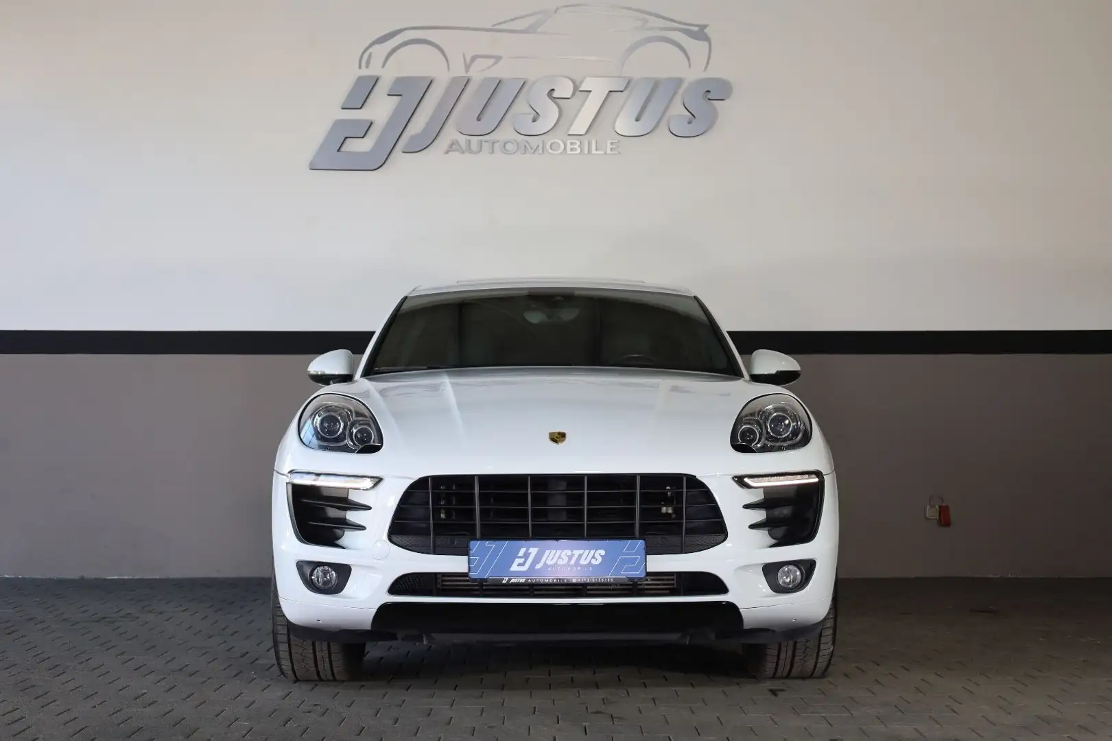 Porsche Macan 2.0 AWD/AIRMATIC/BOSÉ/PANO/4xSHZ/SBL/R20 Weiß - 2