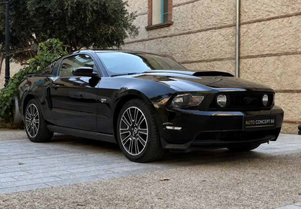 Ford Mustang 2010 из Европы — купить под ключ