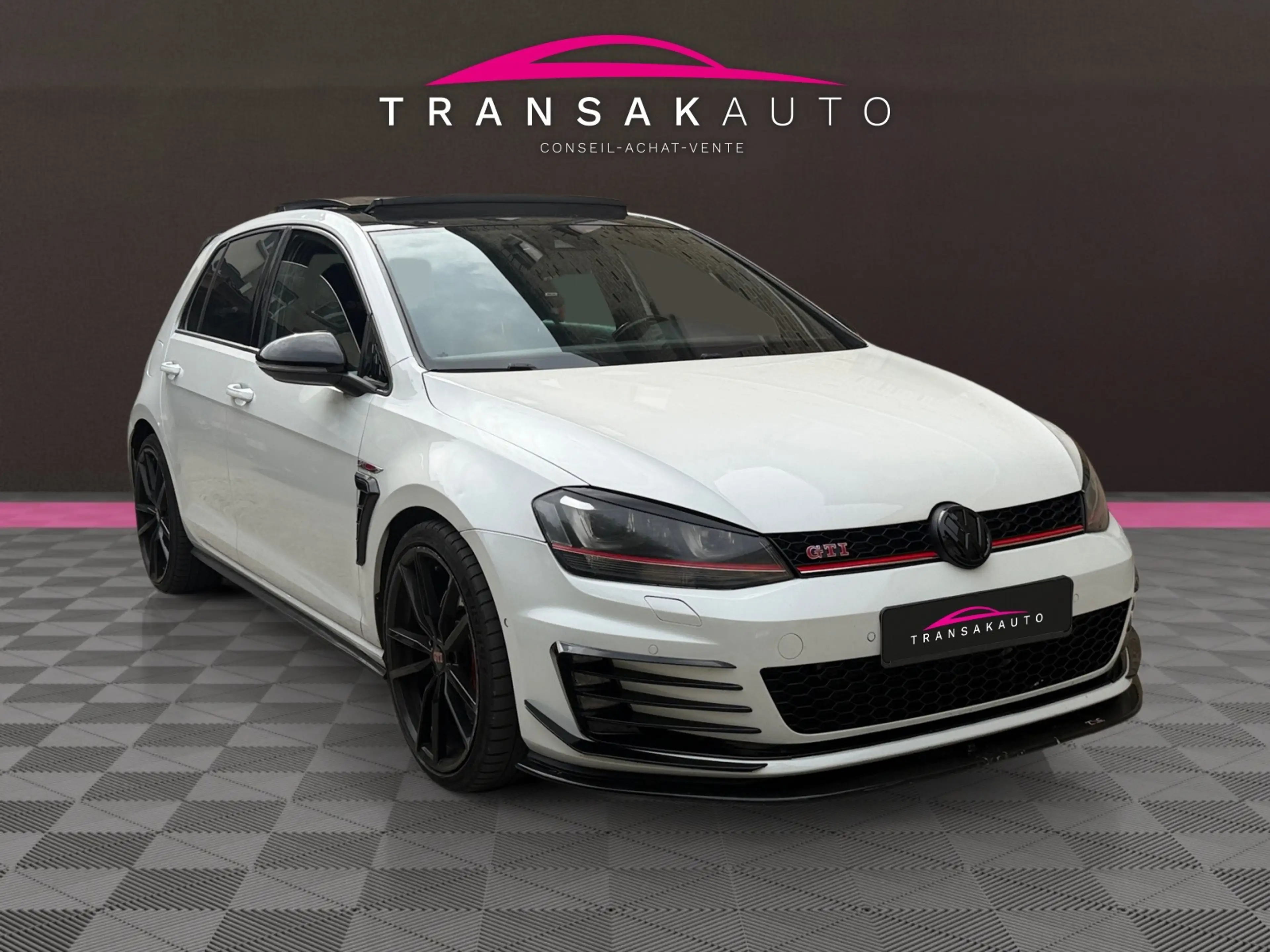 Volkswagen Golf GTI Performance / Ciel étoilé / Toit panoramique / Garantie 12 Mois valable chez VW — photo 6