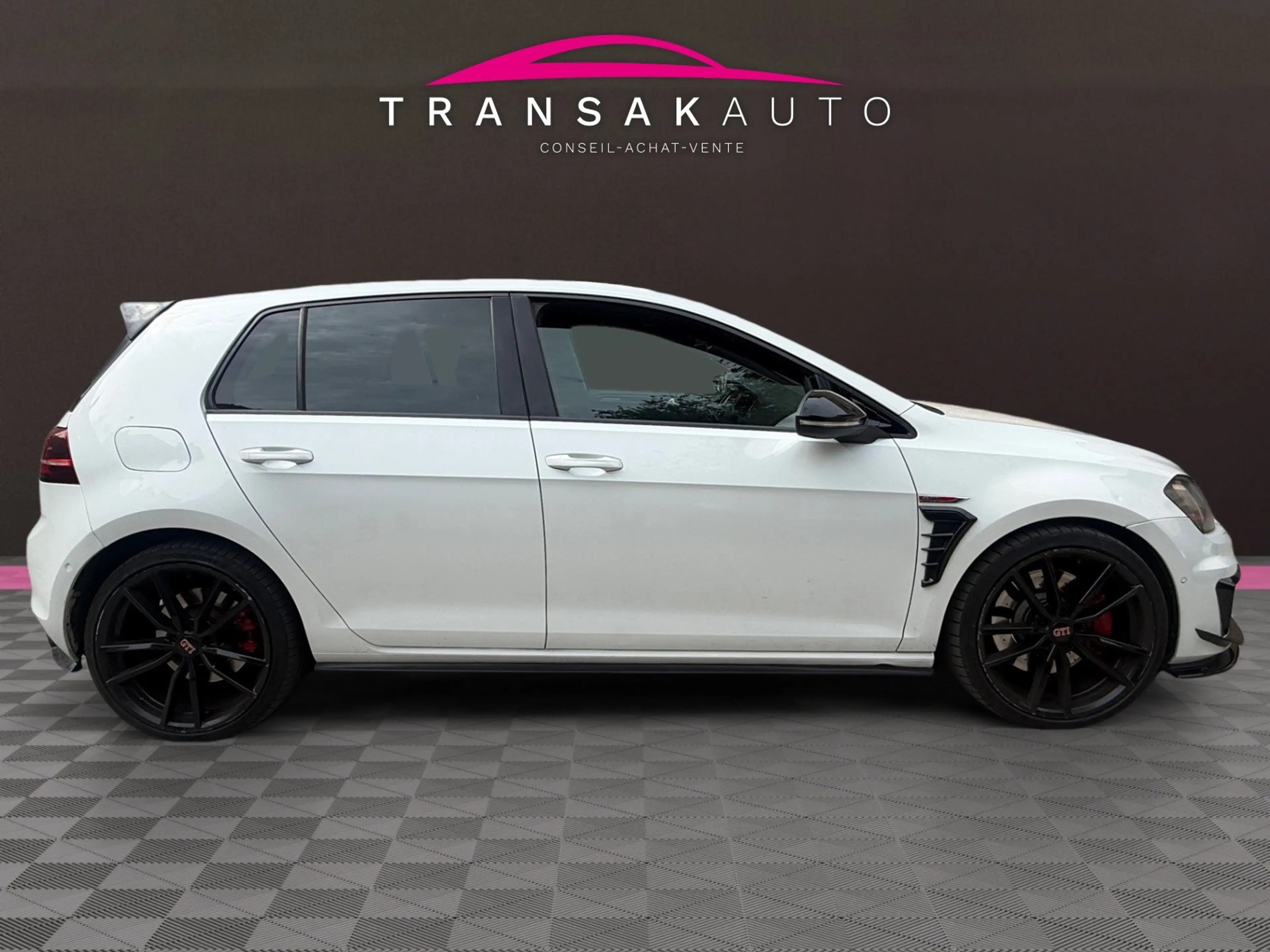 Volkswagen Golf GTI Performance / Ciel étoilé / Toit panoramique / Garantie 12 Mois valable chez VW — photo 5