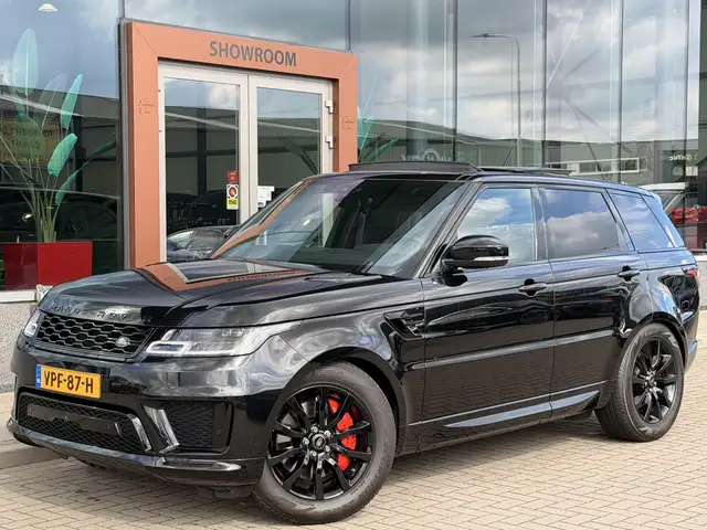 Land Rover Range Rover Sport view 3