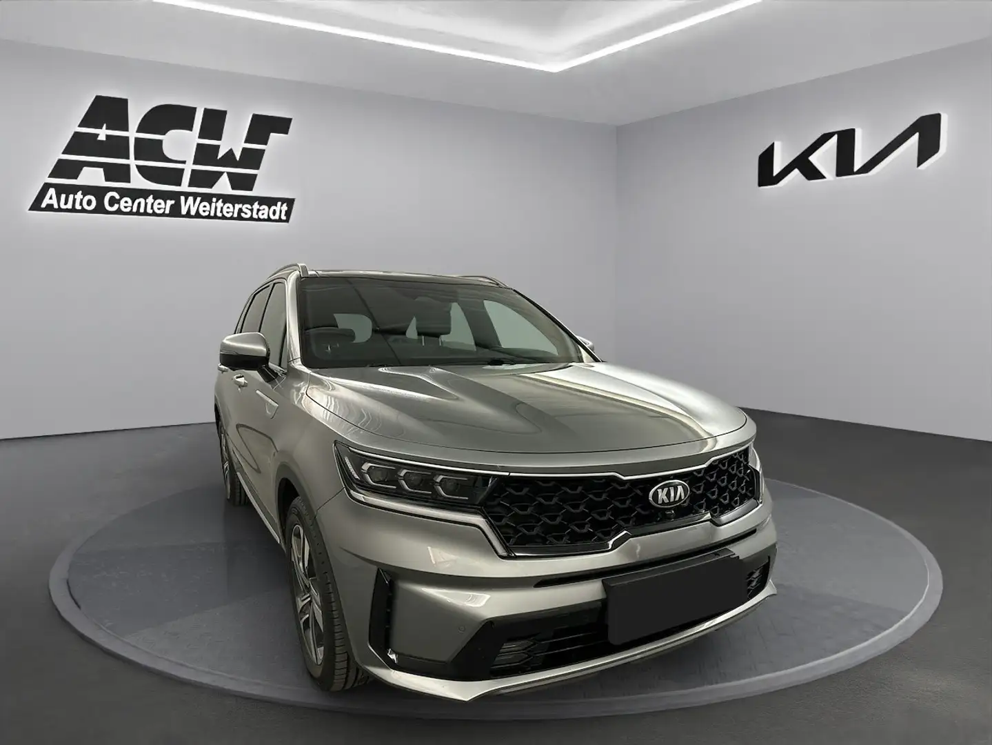 Kia Sorento SORENTO 1.6T PHEV AWD PLATINUM LEDER PANO BOSE HEA Grau - 2