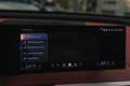 BMW iX xDrive50 / Sportpakket / Panoramadak Sky Lounge / Wit - thumbnail 22