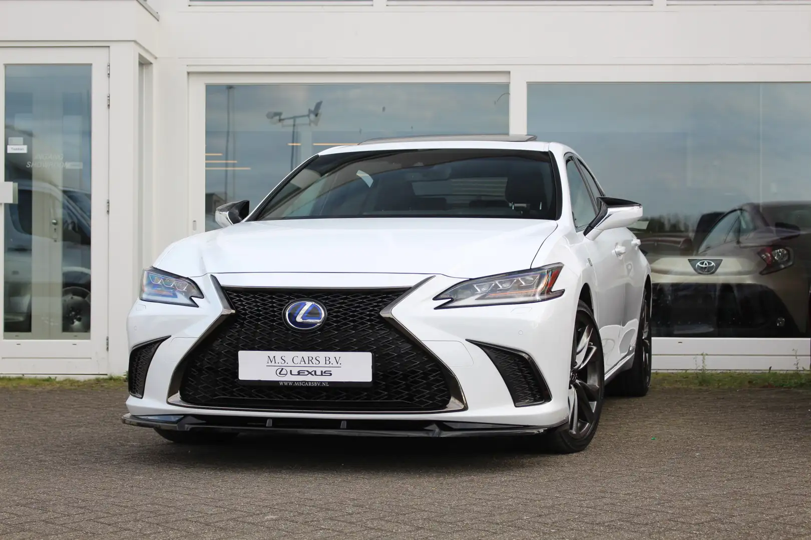 Lexus ES 300 300h F-Sport Premium I Mark Lev. I Open dak I Appl Wit - 1