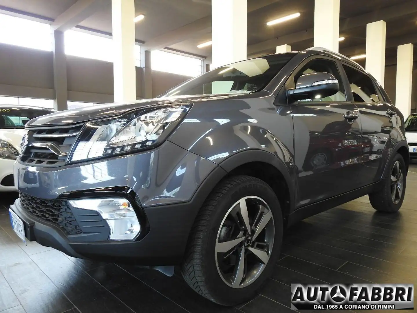 SsangYong Korando SSANGYONG -  -  2.0 2WD MT GPL Limited-Retr Grigio - 1
