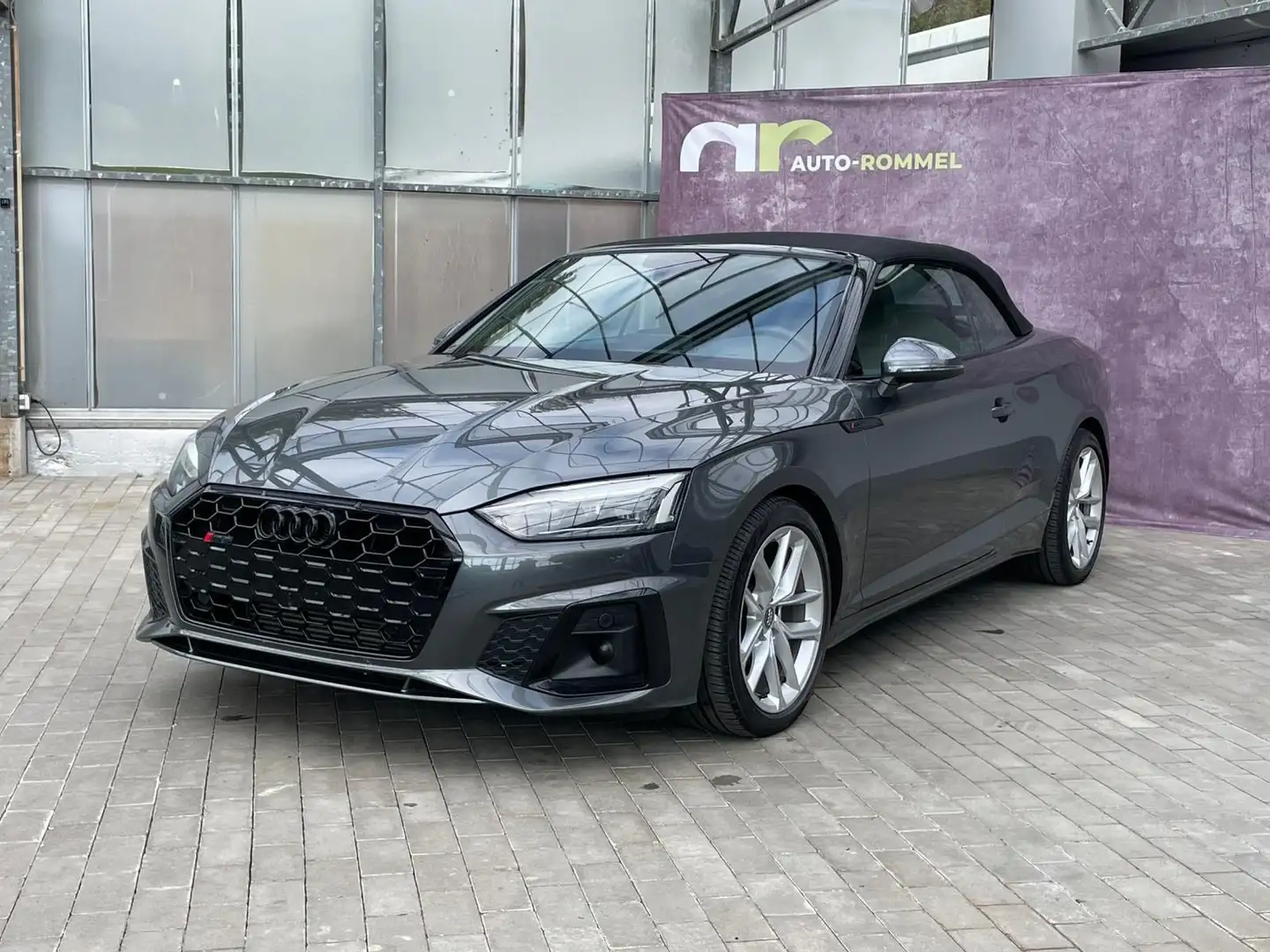 Audi A5 Cabriolet 35 TFSI S-Line RS-Look LED Assist Gris - 1