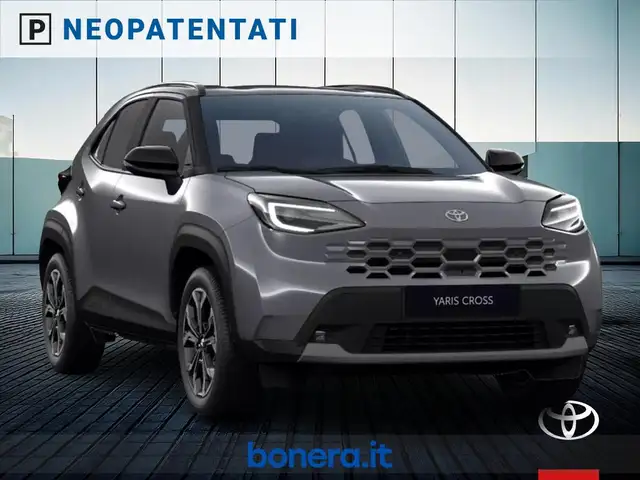 Toyota Yaris Cross view 2
