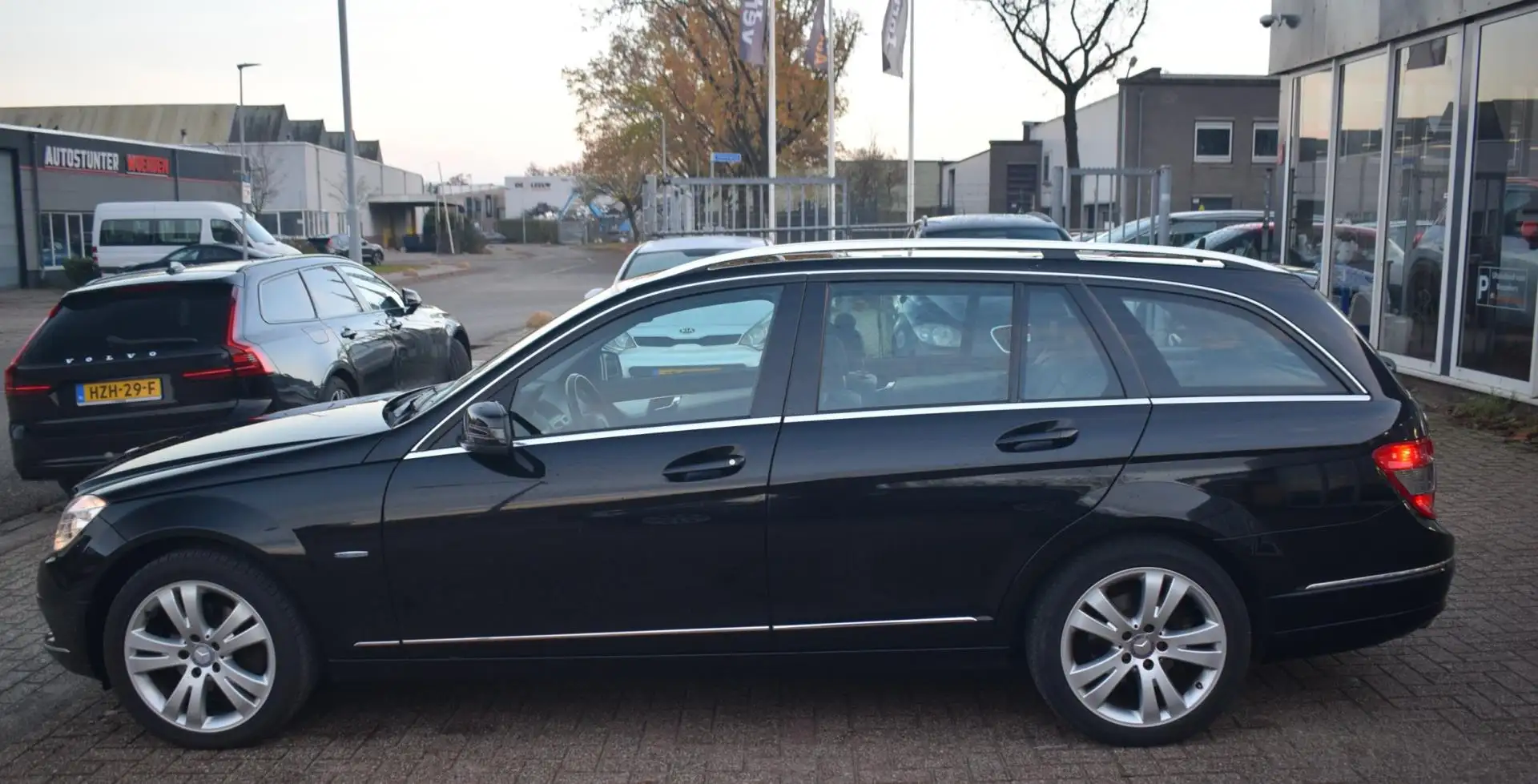 Mercedes-Benz C 180 Estate CGI BlueEFFICIENCY Business Avantgarde |DAK Zwart - 2