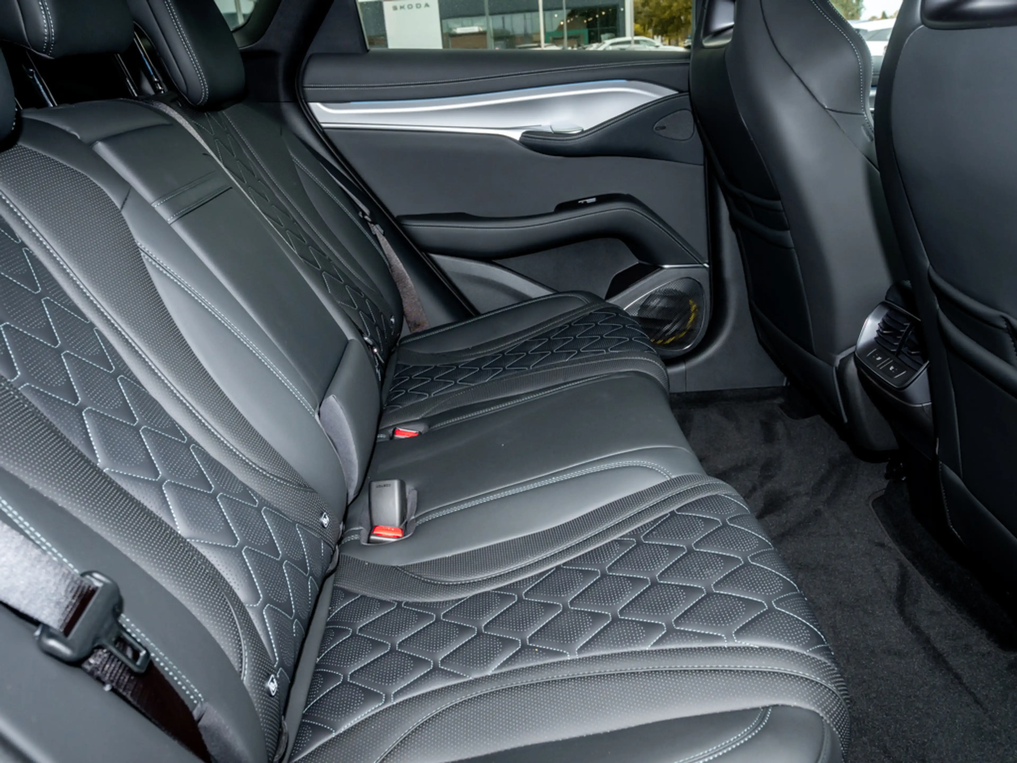 BYD Sealion 7 Excellenec AWD 91,3 kWh/HUD/360°/4xSHZ — photo 7