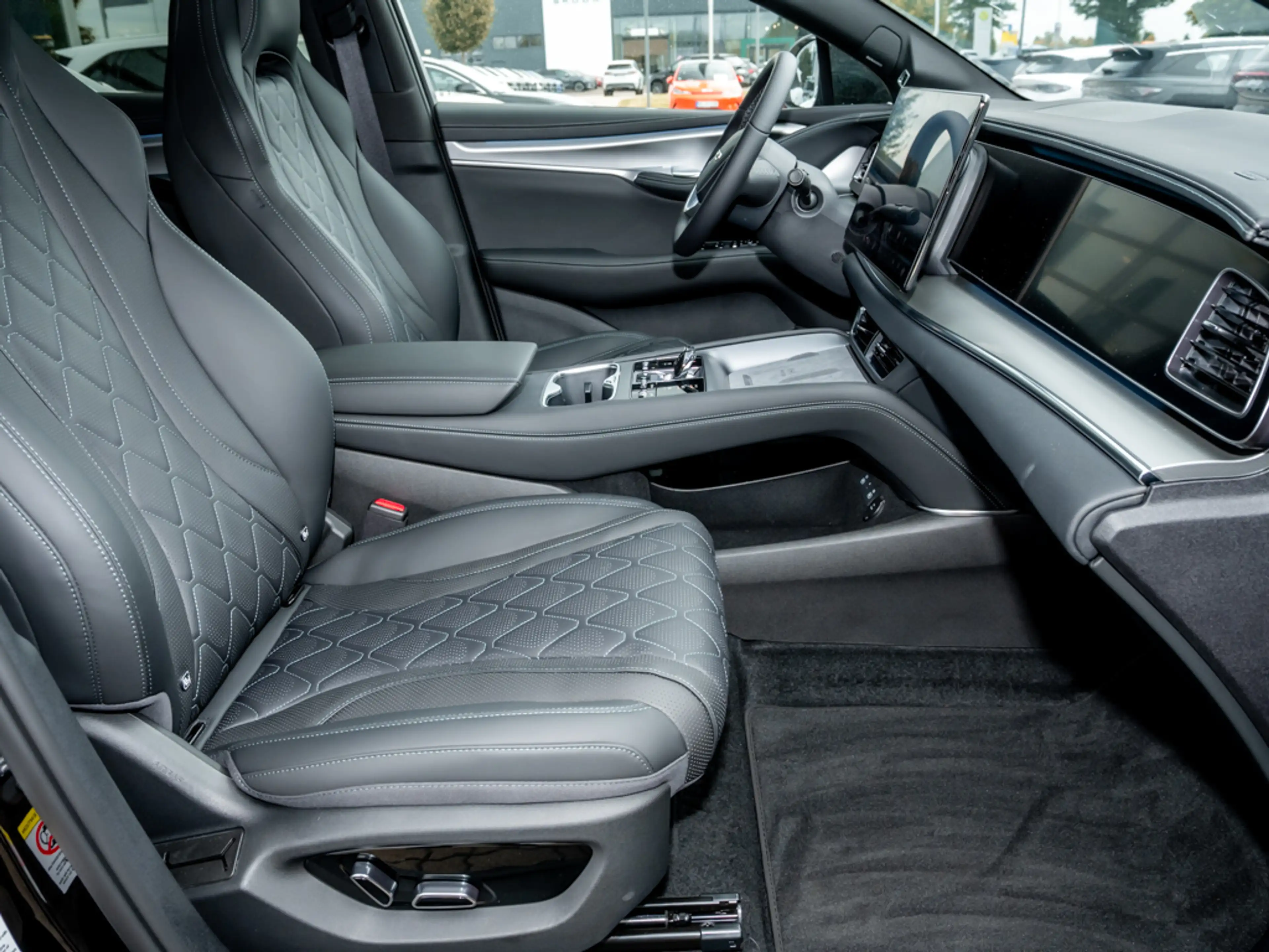 BYD Sealion 7 Excellenec AWD 91,3 kWh/HUD/360°/4xSHZ — photo 6