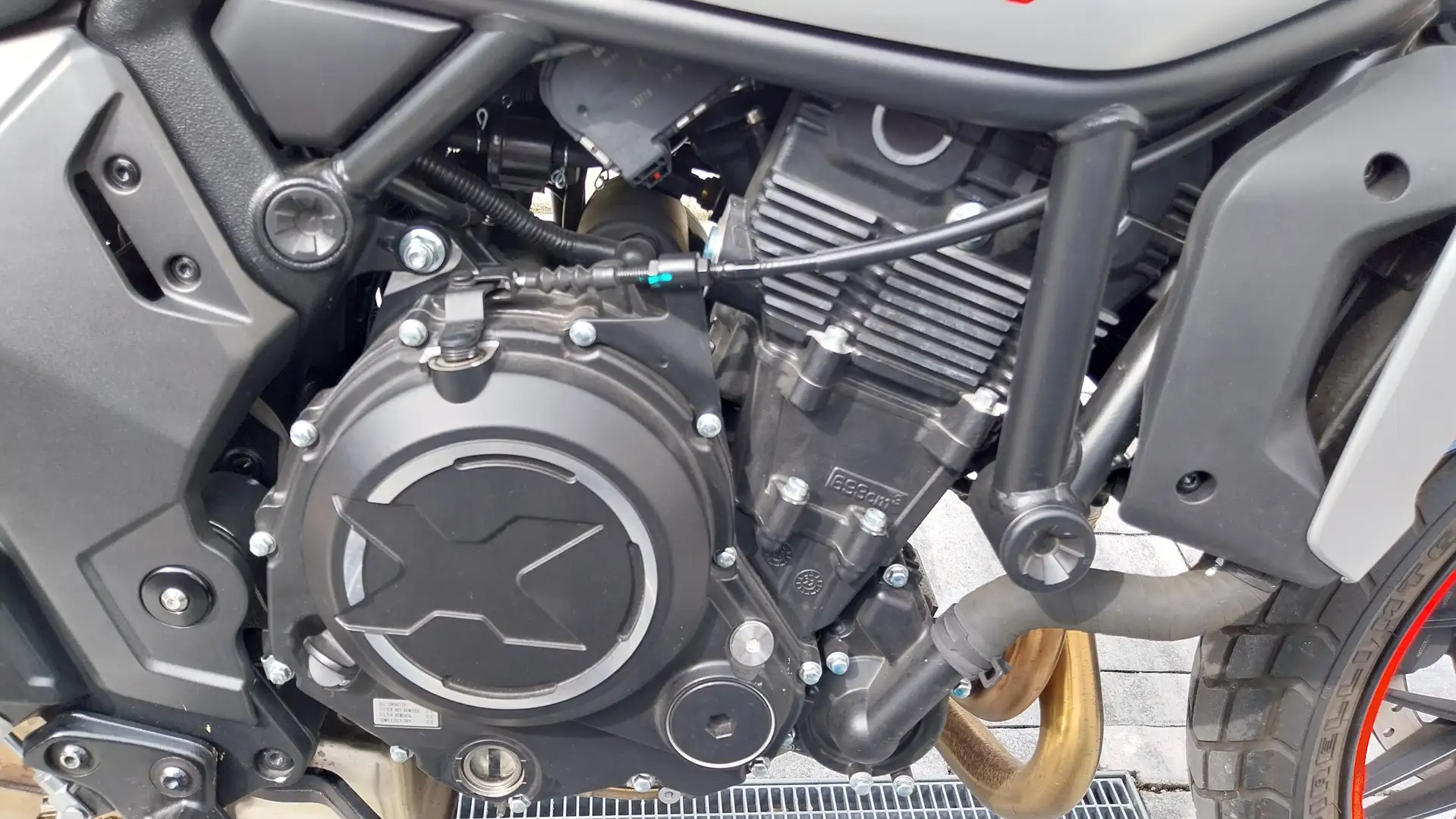 CFMOTO 700 CL-X HERITAGE - 2