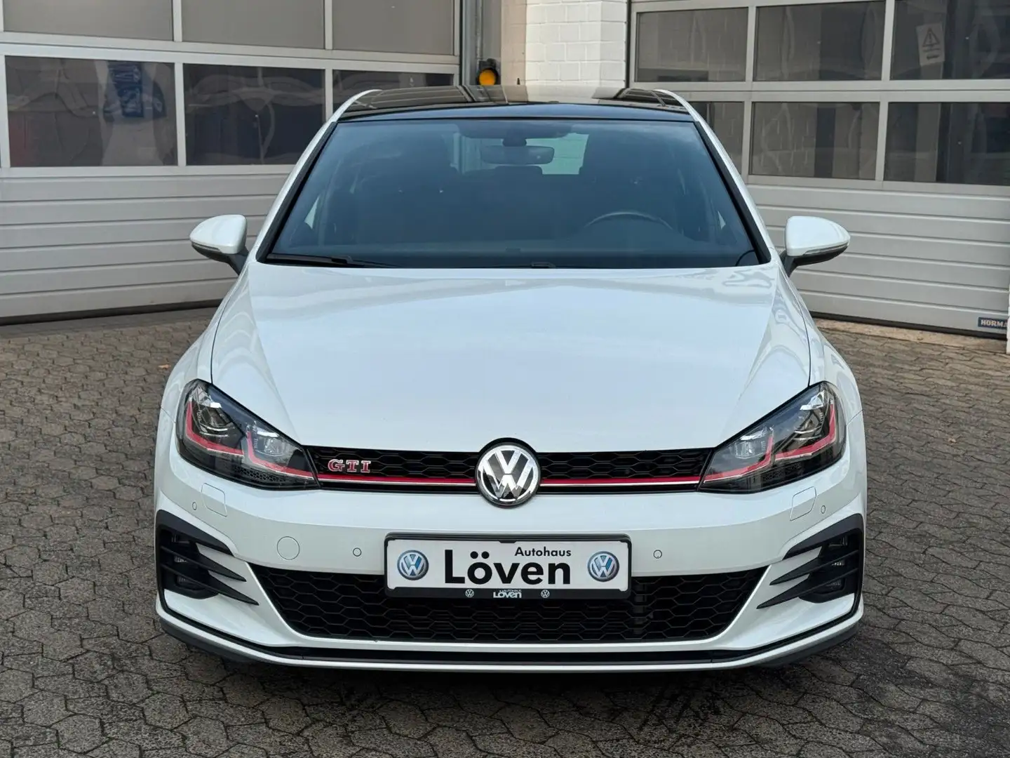 Volkswagen Golf VII GTI 2.0 TSI OPF|NaviPro|Dynaudio|19LM Weiß - 2