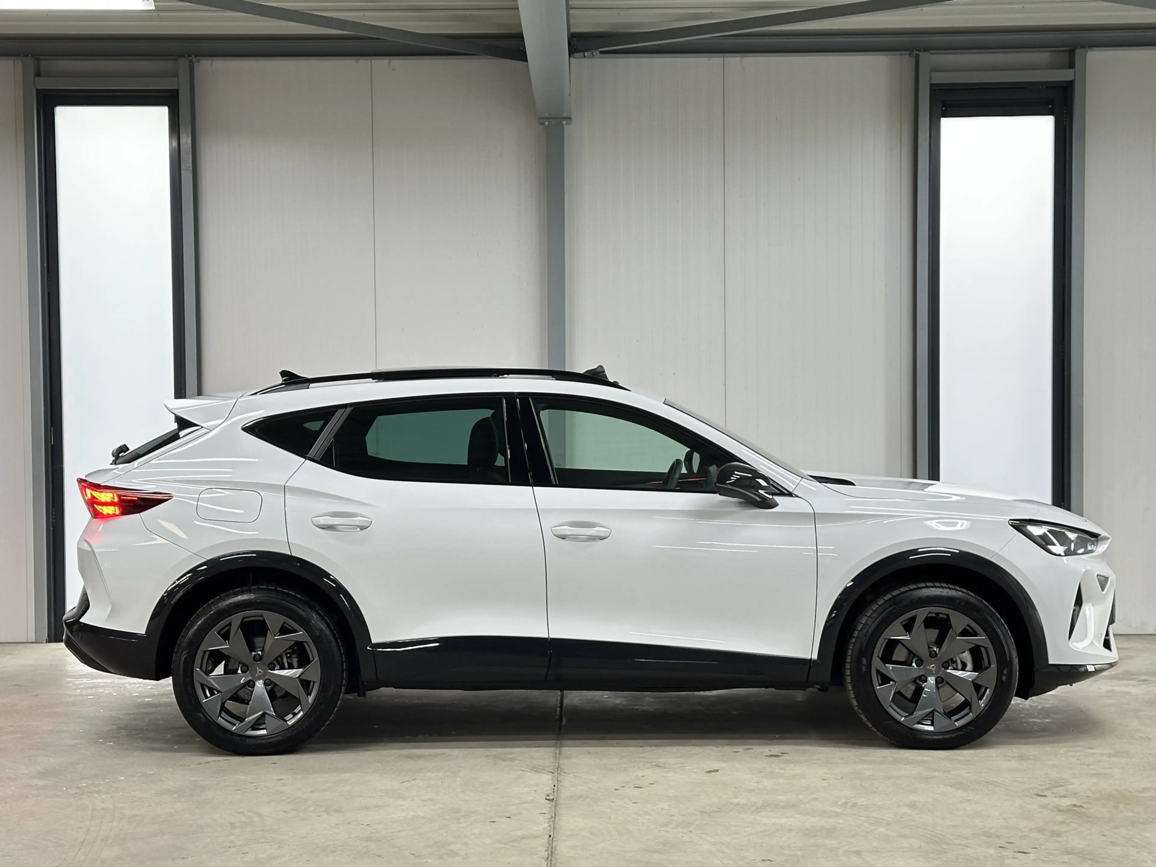 CUPRA Formentor 1.5 eTSI 150pk Business | Wegklapbare trekhaak | P — photo 6