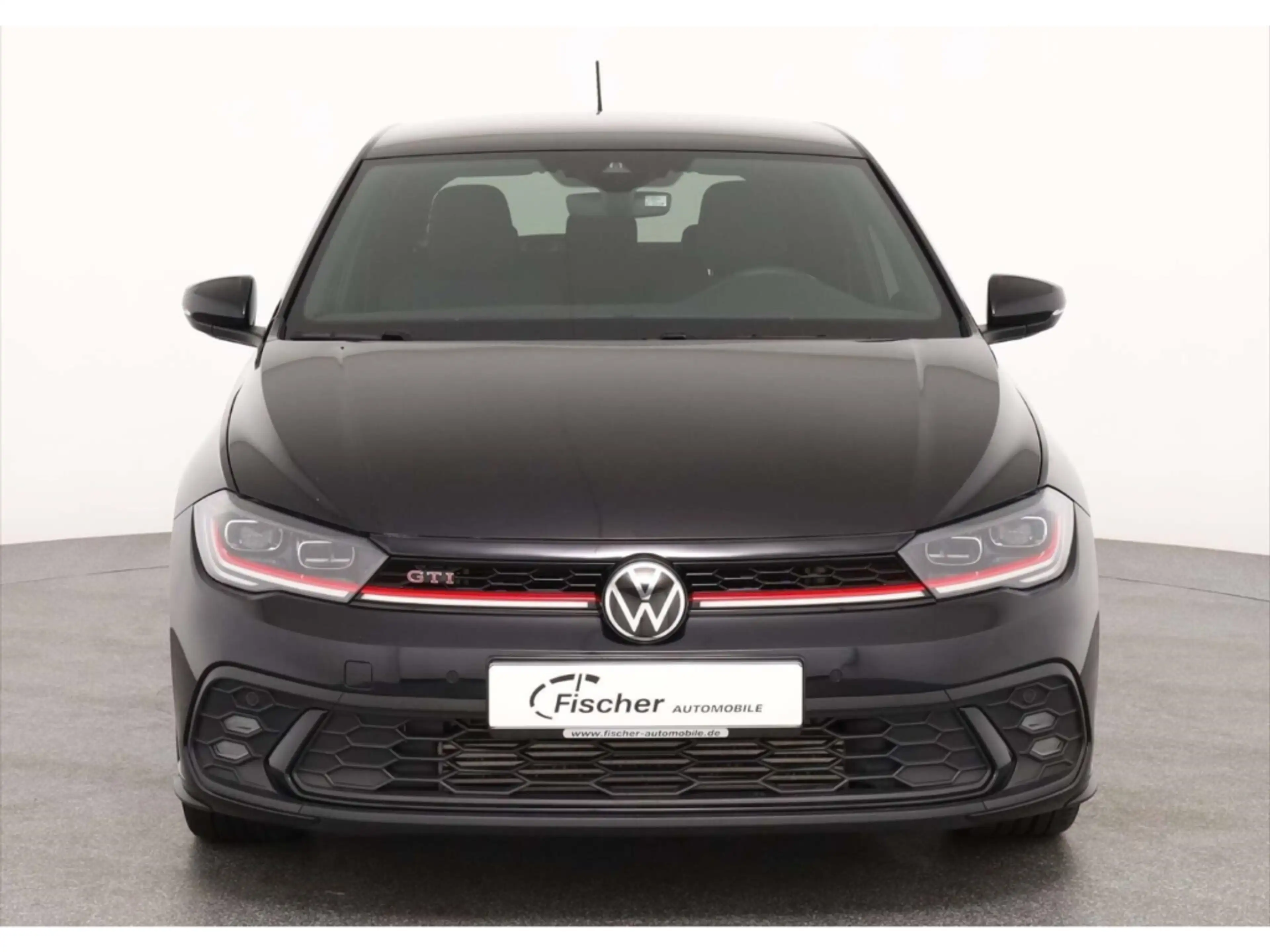 Volkswagen Polo GTI 2.0 TSI OPF — photo 3
