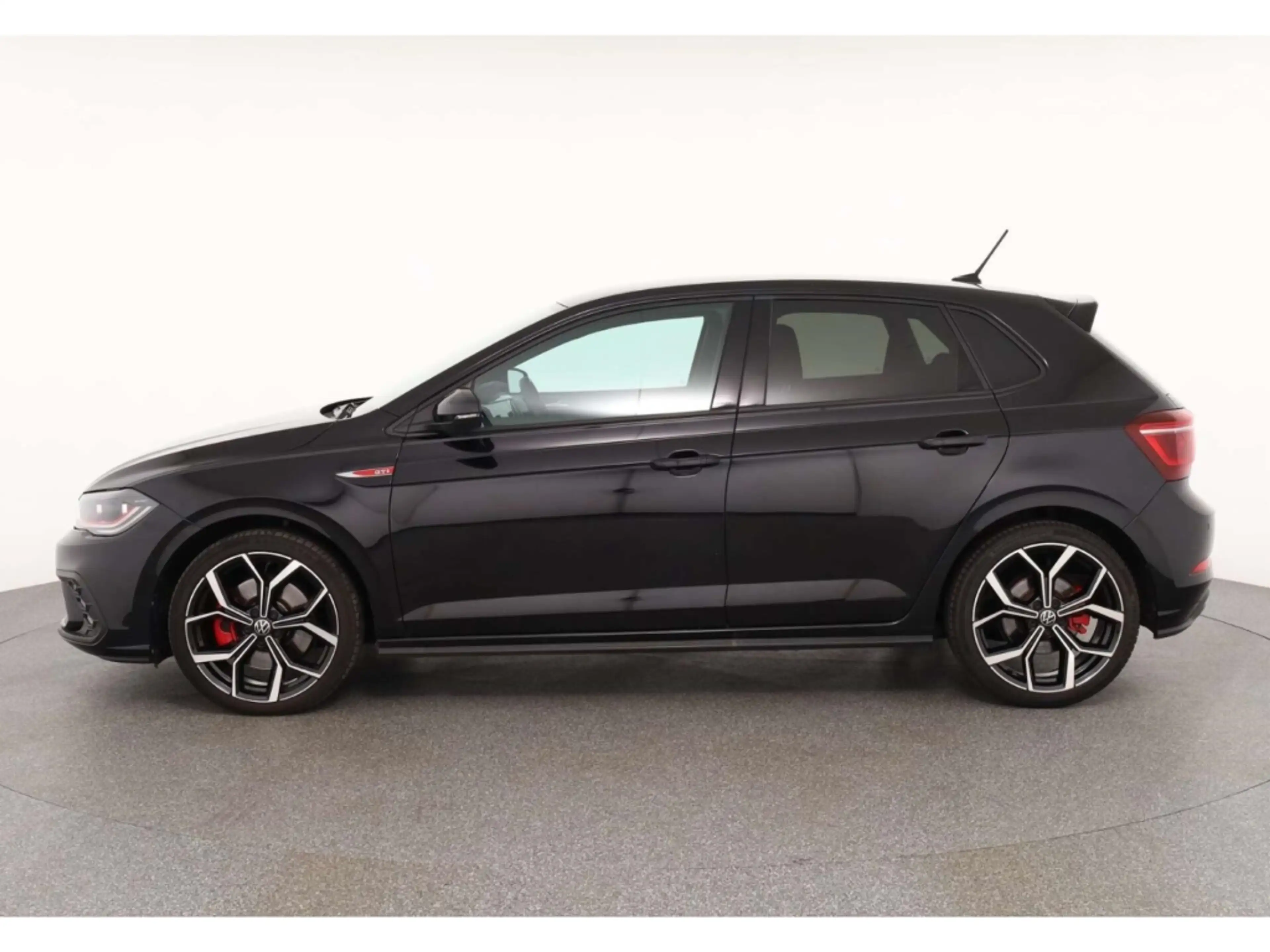 Volkswagen Polo GTI 2.0 TSI OPF — photo 5