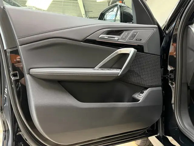 BMW X1 view 15