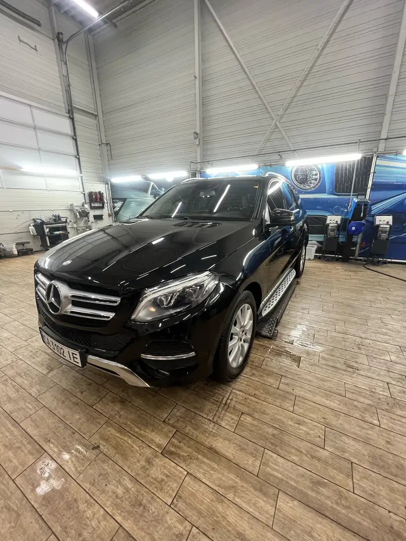 Mercedes-Benz GLE 250 d 9G-TRONIC - 1