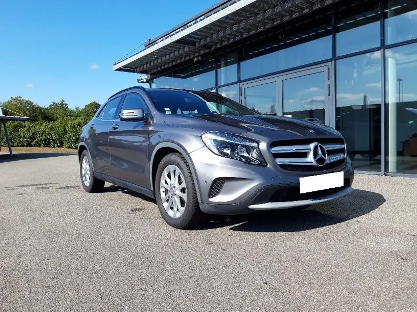 Mercedes-Benz GLA 200 200 D INSPIRATION 7G-DCT Gris - 1