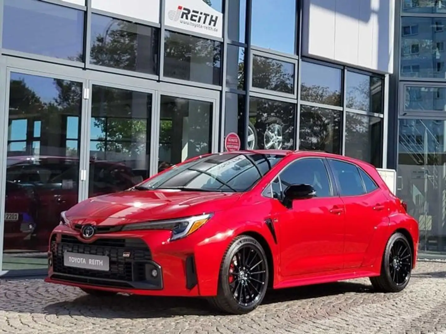 Toyota Corolla GR CORE LED Klimaautom SHZ LenkradHZG Spurhalteass Rot - 2