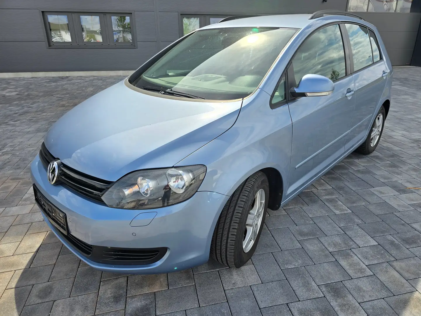 Volkswagen Golf Plus Trendline Albastru - 2