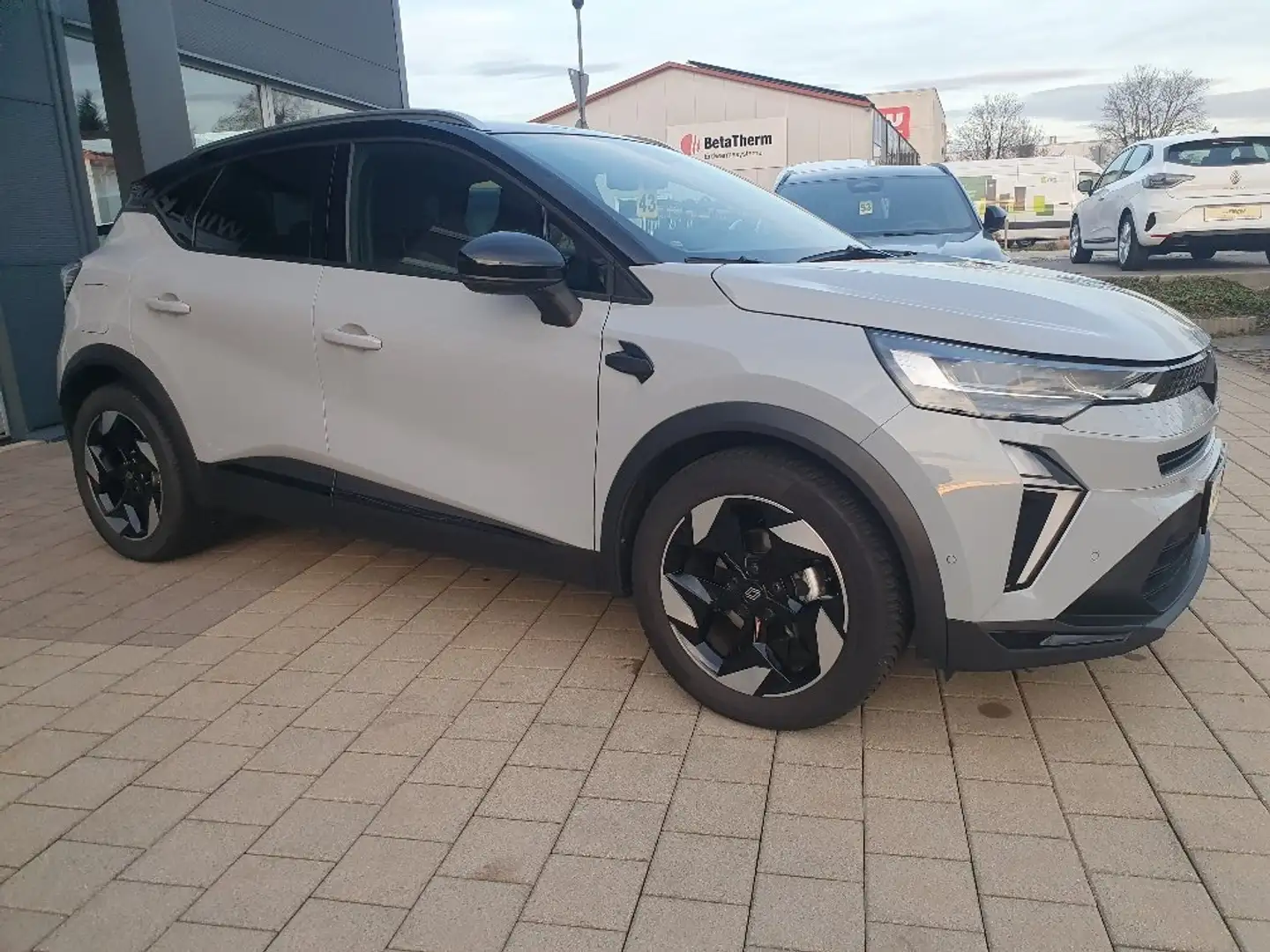 Renault Captur Captur TCe Mild Hybrid 160 EDC TECHNO Gris - 2