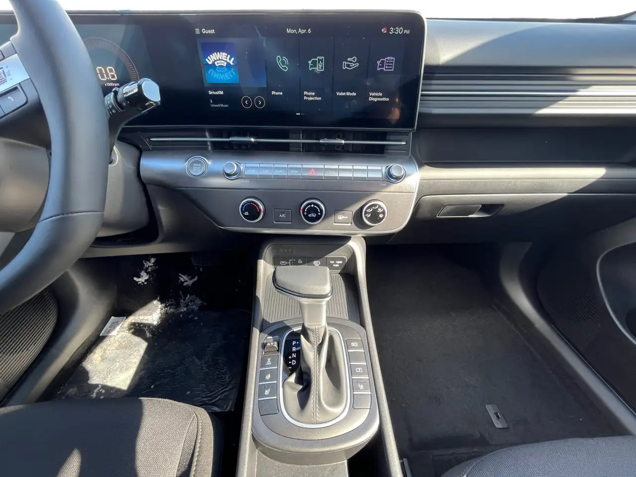 Hyundai KONA снимка Hyundai KONA